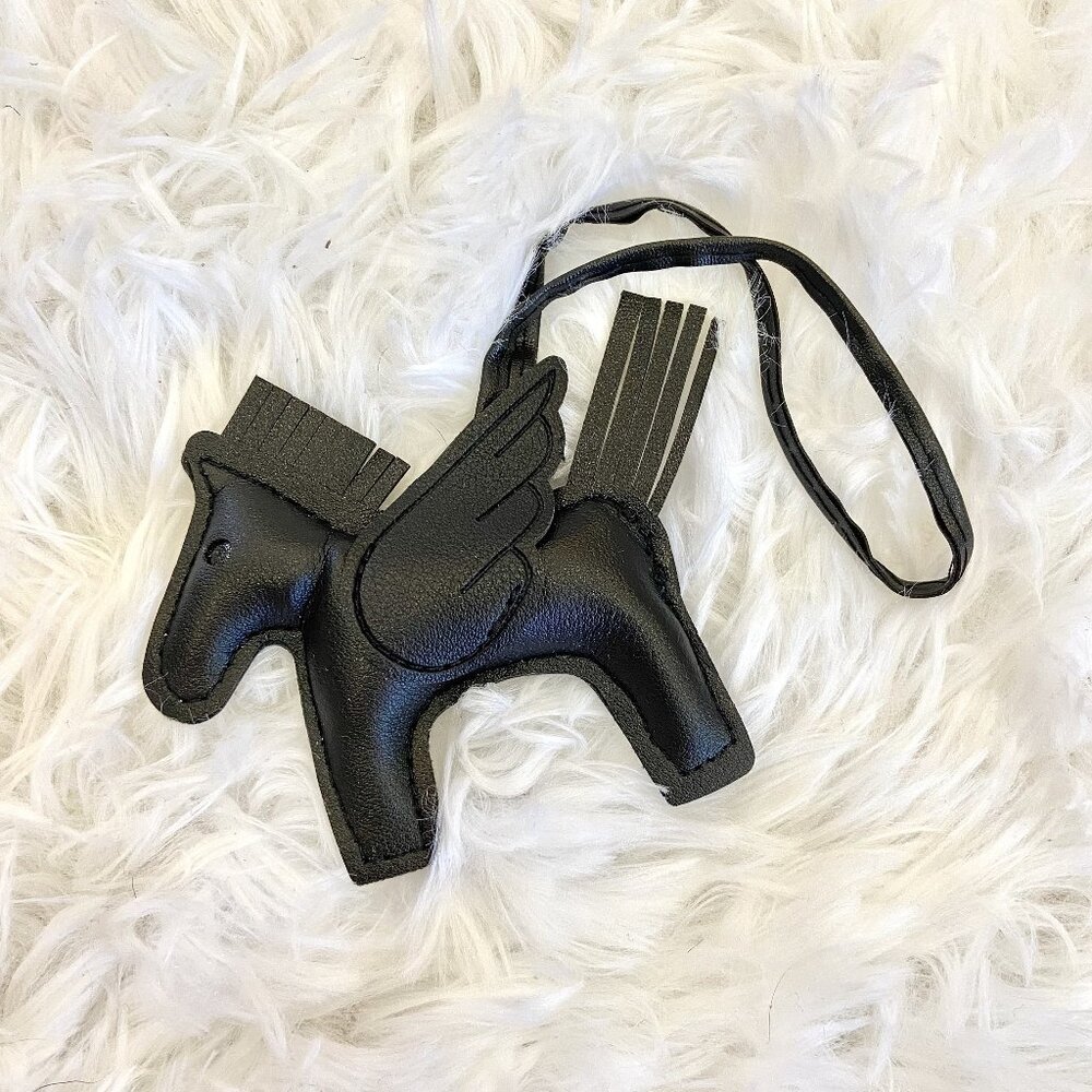 Black Winged Horse Bag Charm or Keychain - Picture 3 of 4